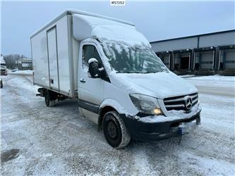 Mercedes-Benz Sprinter box truck with Tailgate lift