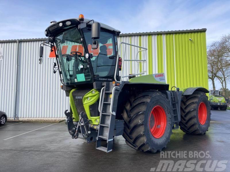 CLAAS XERION 4200 SADDLE TRAC Tractors