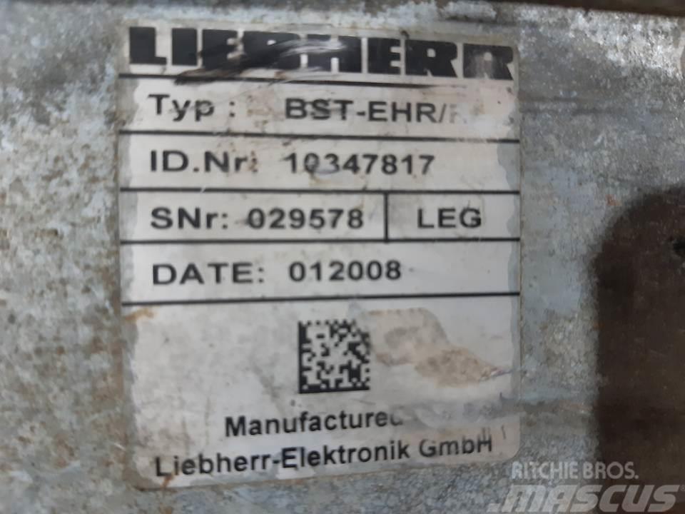 Liebherr R914C Καμπίνες και εσωτερικό