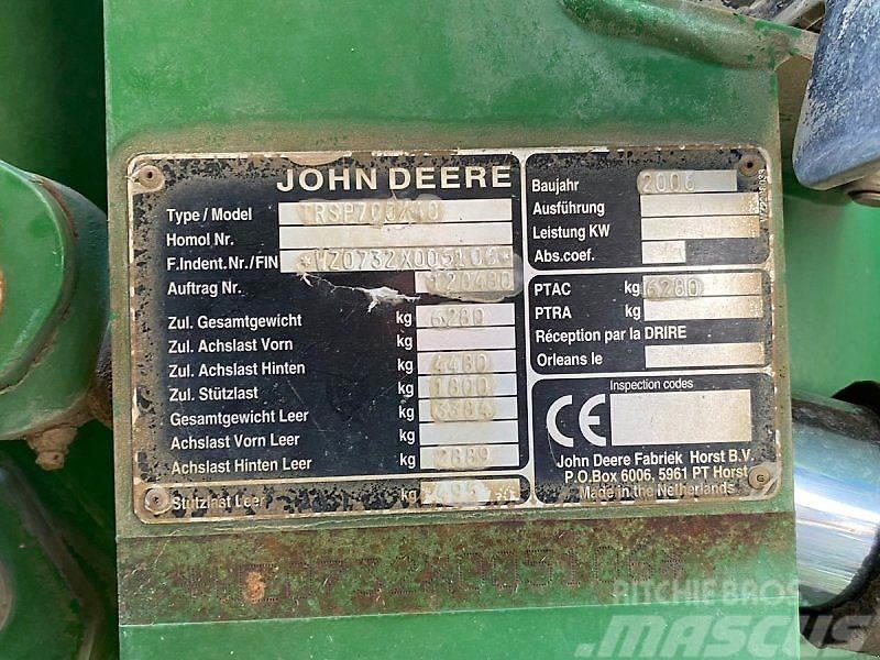 John Deere 732 Ρυμουλκούμενα ψεκαστικά