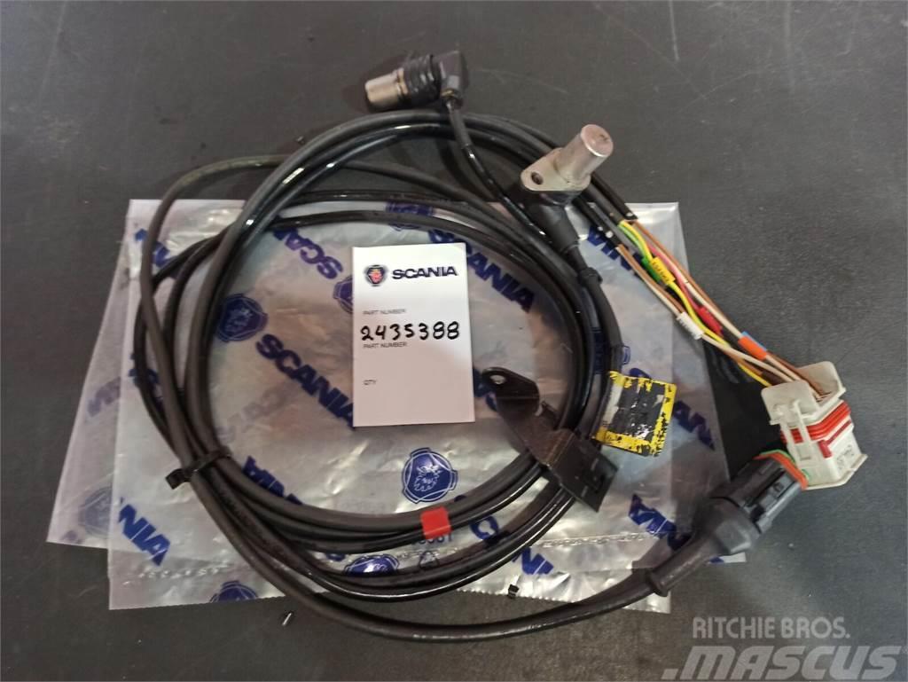 Scania CABLE HARNESS 2435388 Electronics