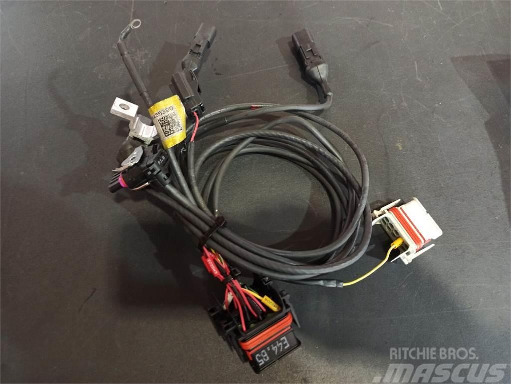 Scania CABLE HARNESS 2435390 Electronics