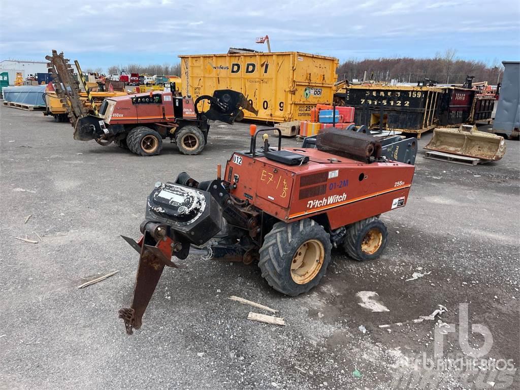 Ditch Witch 255SX Εκσκαφέας χανδάκων