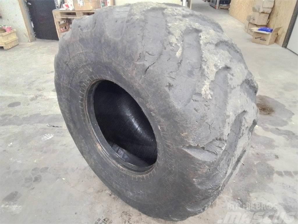 Trelleborg Twin foresty 480 750x26,5 Tyres, wheels and rims