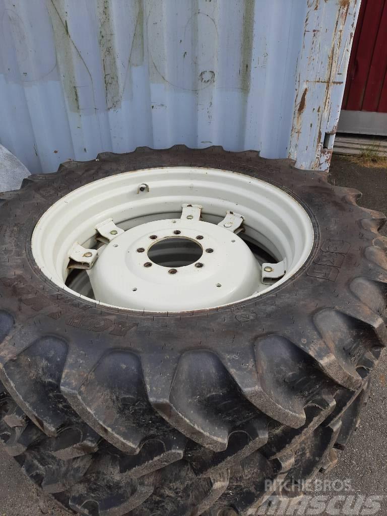BKT 380/85R34 Other tractor accessories
