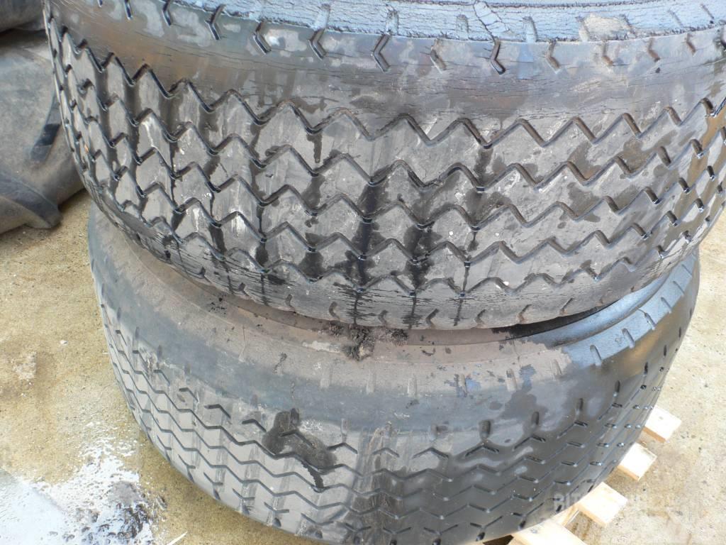 Michelin 18 R 22.5 gazonbanden + velg Tyres, wheels and rims