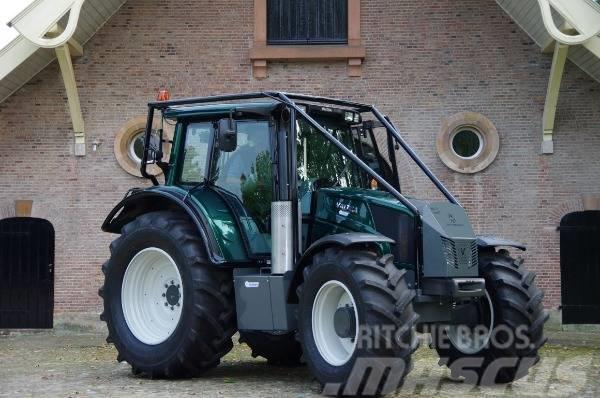 Valtra N-SERIE FORST SCHUTZ / FOREST PROTECTION Other tractor accessories