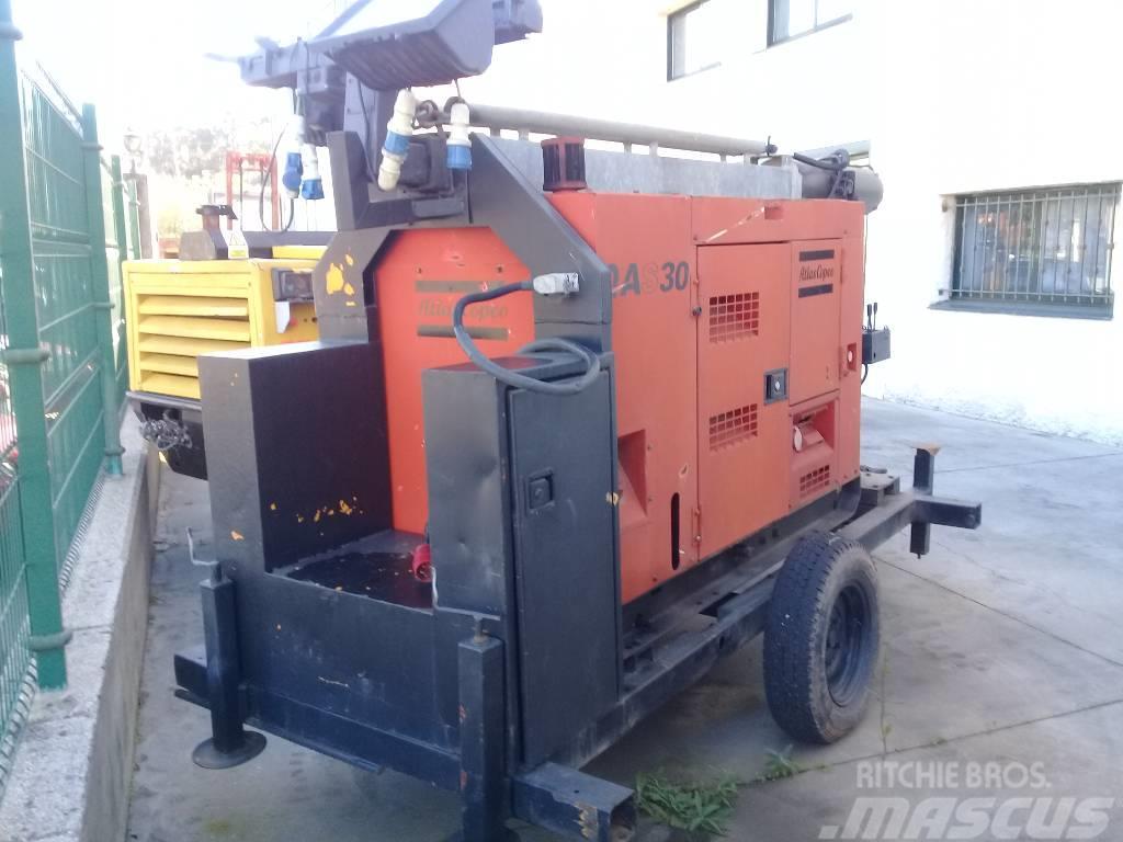 Atlas Copco QAS-30   Torre Iluminacion Diesel Generators