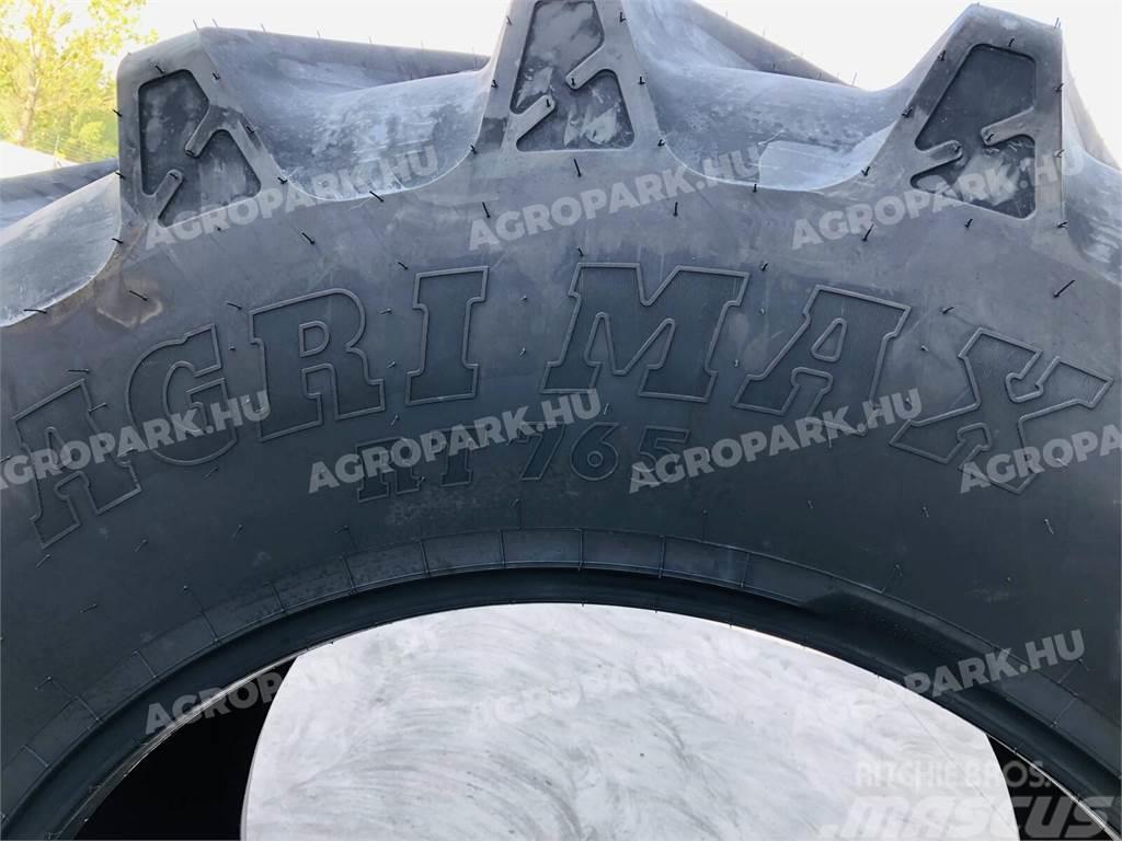 BKT tire in size 710/70R42 Tyres, wheels and rims