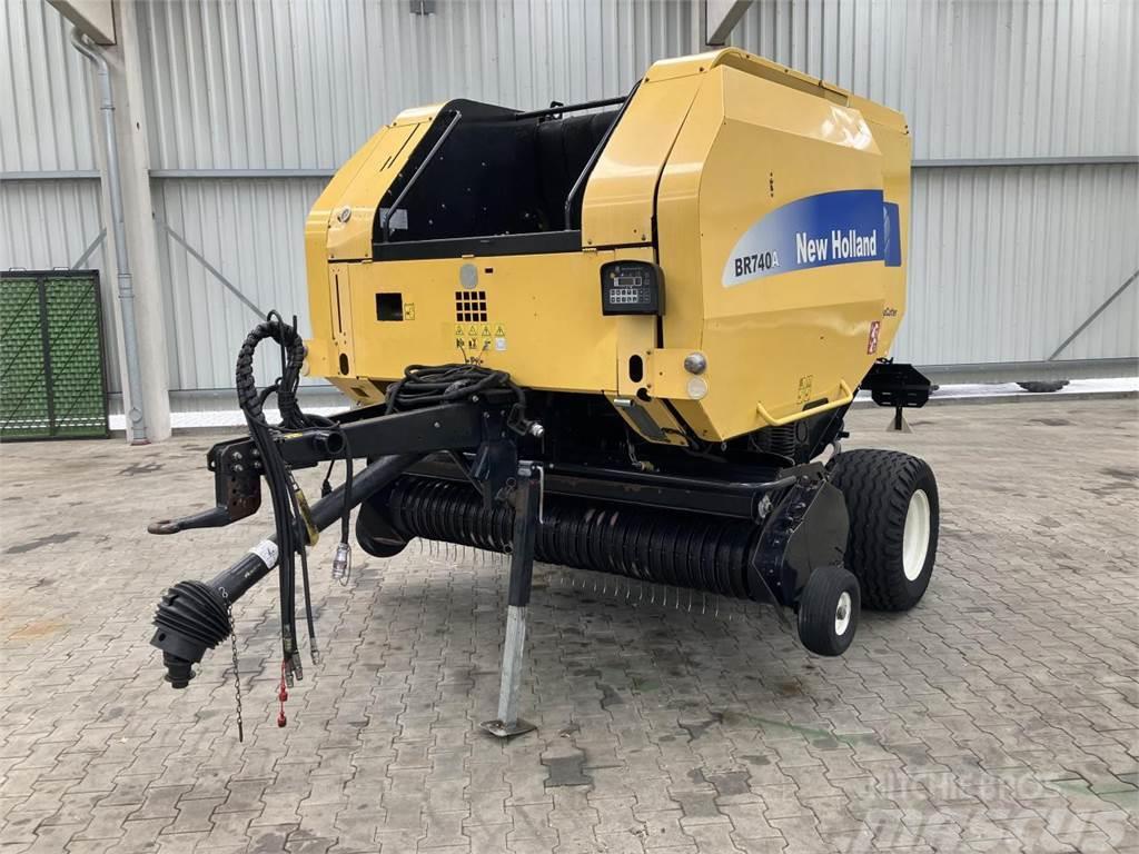 New Holland BR750A Round balers