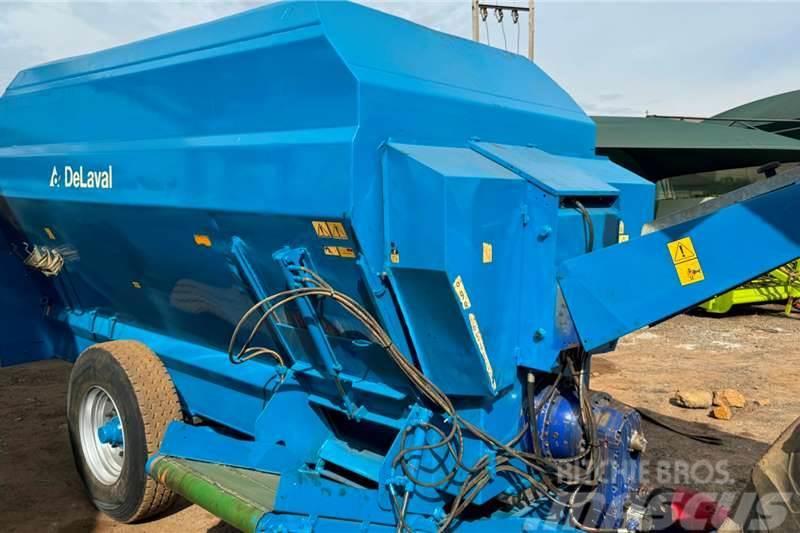 Storti 16 Cube Feedmixer with scale Crop processing and storage units/machines - Others