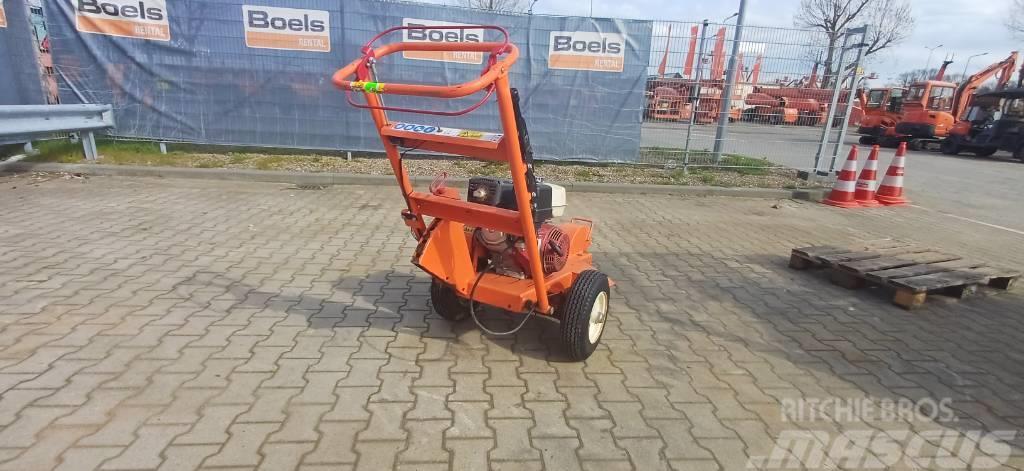  Dosko 13pk 337-13H Other groundcare machines