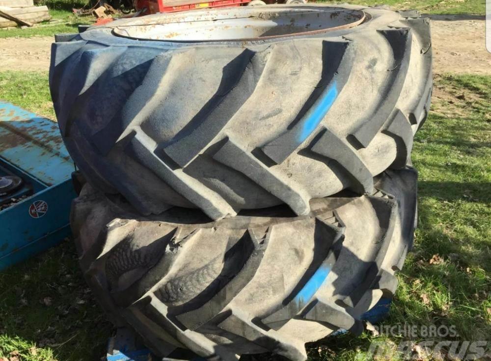  Tractor tyres and wheels 600/55-38 £300 plus vat £ Tyres, wheels and rims