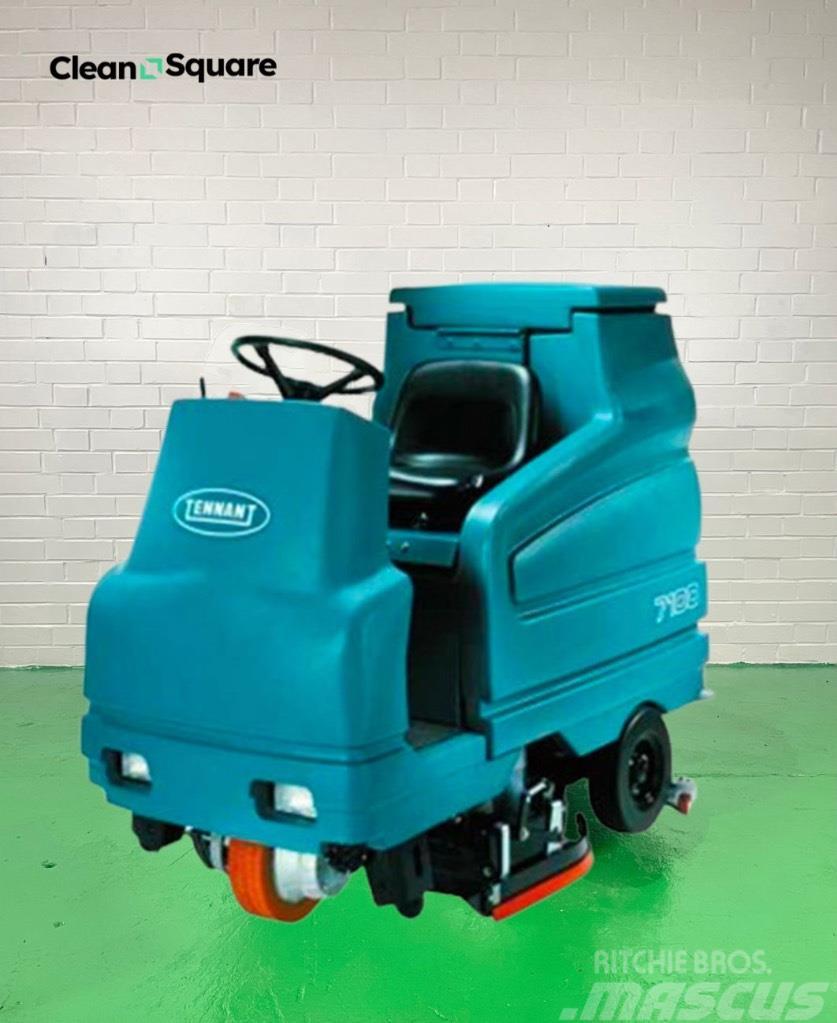Tennant 7100 Sweepers