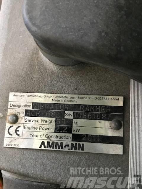 Ammann ACR 68 Plate compactors