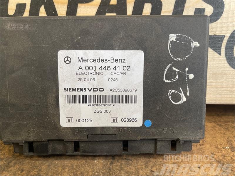 Mercedes-Benz MERCEDES ECU ZGS CPC FR A0014464102 Electronics