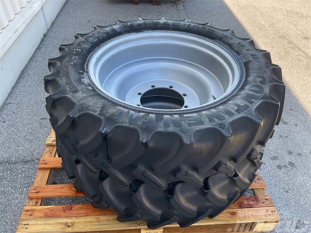  320/90R32 - 340/85R48 Tyres, wheels and rims
