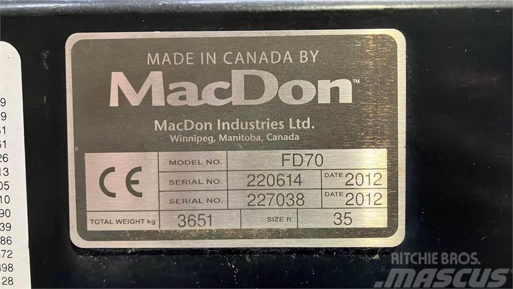 MacDon FD70 Combine harvester accessories