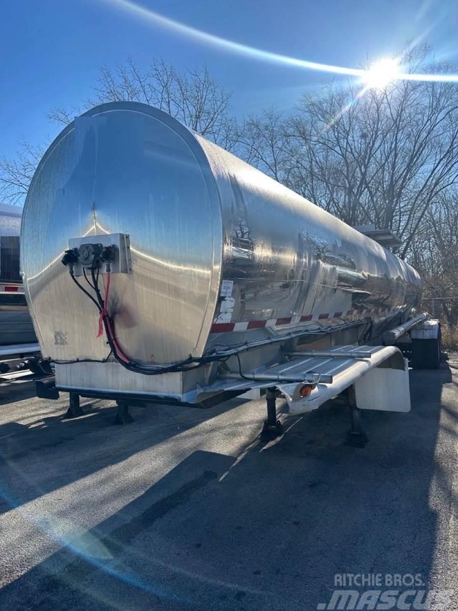 Brenner 4800 GALLON - CONICAL - FOOD GRADE Tanker trailers