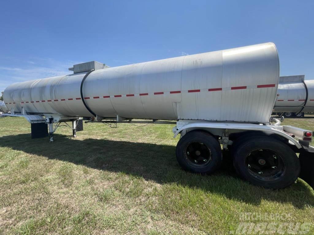 Butler 7350 Tanker trailers