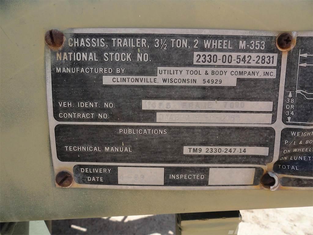 Pioneer M353 Flatbed/Dropside trailers