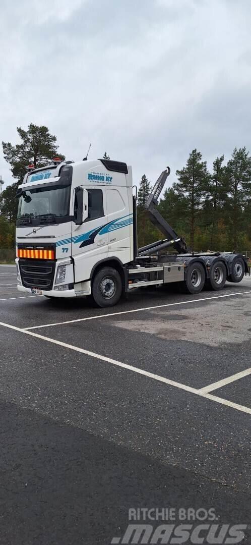 Volvo FH500 8x4 I-Save Hook lift trucks