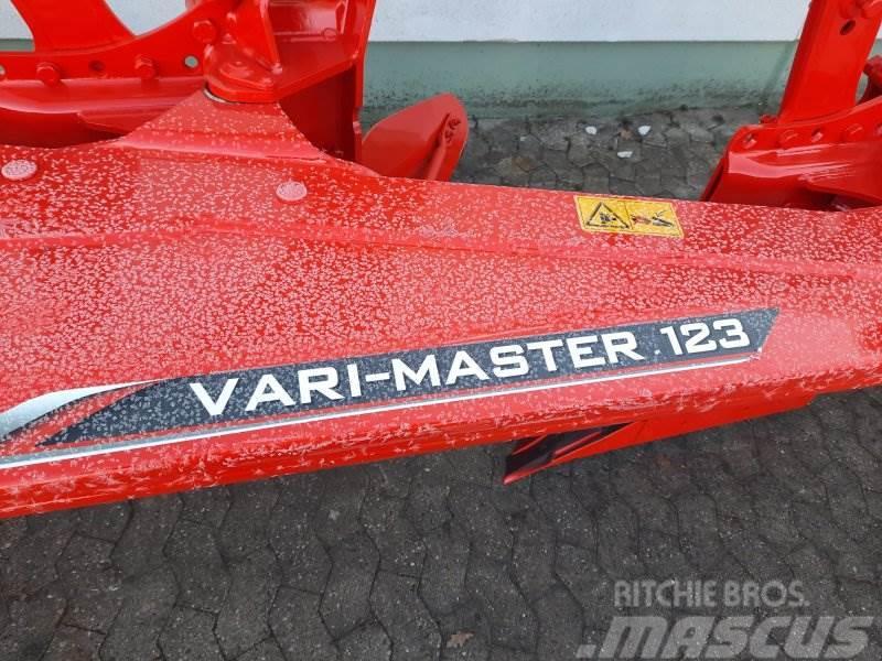 Kuhn Vari-Master 123T LPo 5-Schar Conventional ploughs