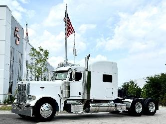 Peterbilt 379