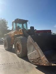 Volvo L 120 E