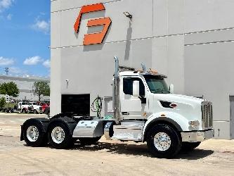 Peterbilt 567