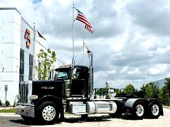 Peterbilt 389