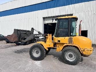 Volvo L 30 B