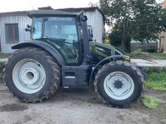 Valtra G 135