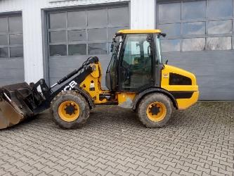 JCB 406