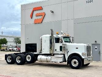 Peterbilt 389