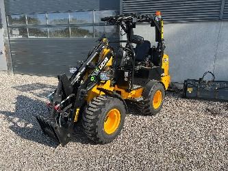 JCB 403 Plus