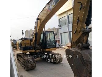 CAT 320D2