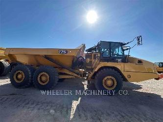 CAT 725
