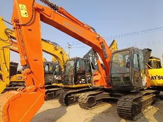 Hitachi ZX135