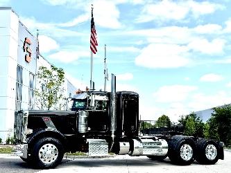 Peterbilt 389