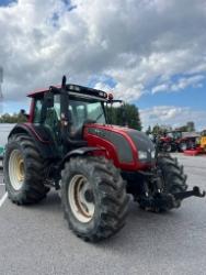 Valtra N 141