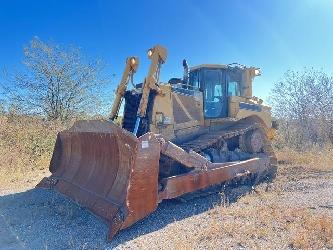 CAT D8T