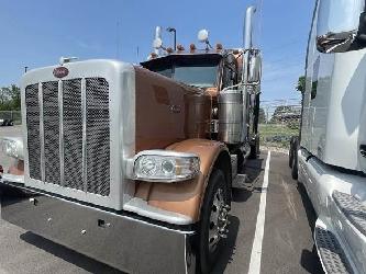 Peterbilt 389