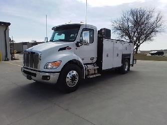 Peterbilt 537