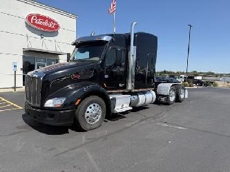 Peterbilt 579