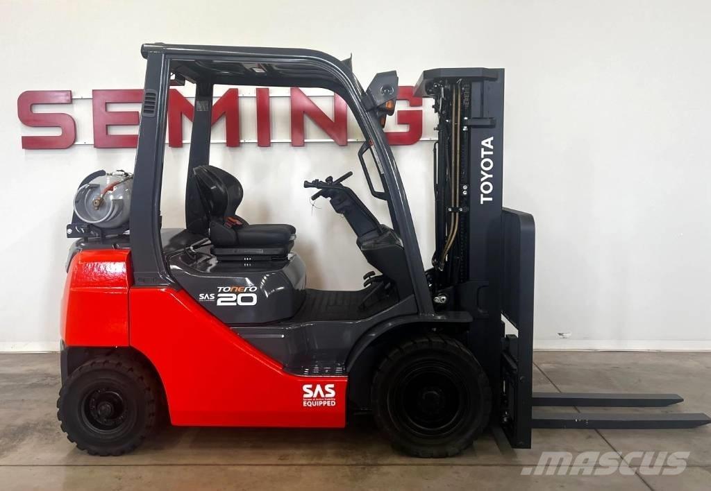 Toyota 10831 8FGF20 Περονοφόρα ανυψωτικά κλαρκ με φυσικό αέριο LPG