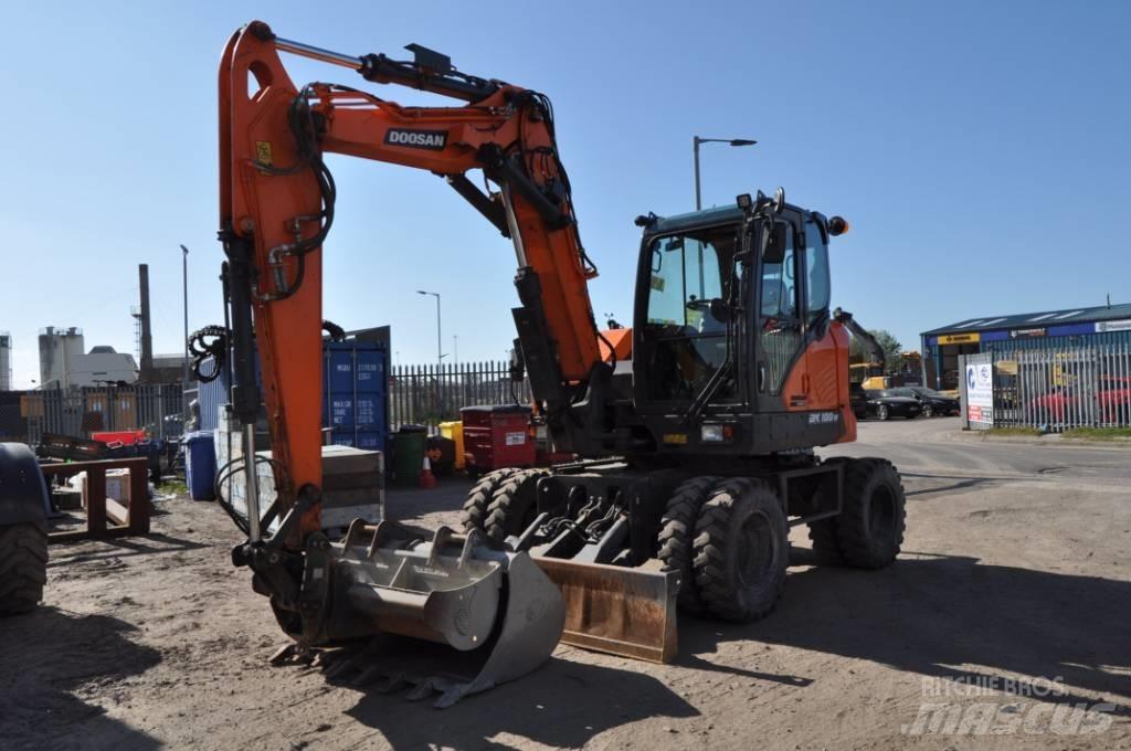 Doosan DX 100-7 Εκσκαφείς με τροχούς - λάστιχα