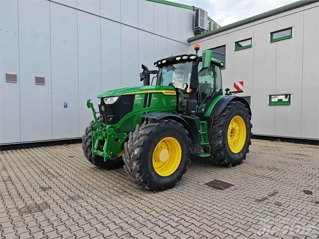 John Deere 6R 250 Τρακτέρ