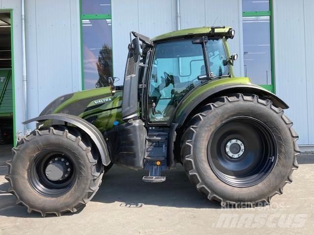 Valtra T 235 Versu Τρακτέρ