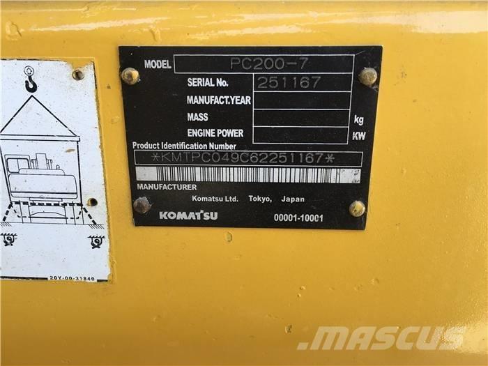 Komatsu PC 200-7 Εκσκαφείς με ερπύστριες